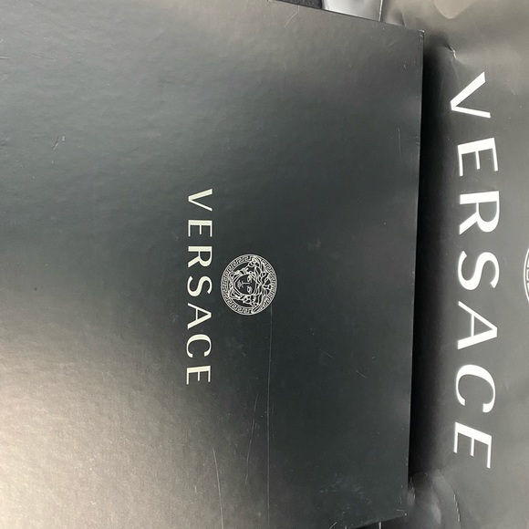 Designer Shoes - Picture 7 of 7